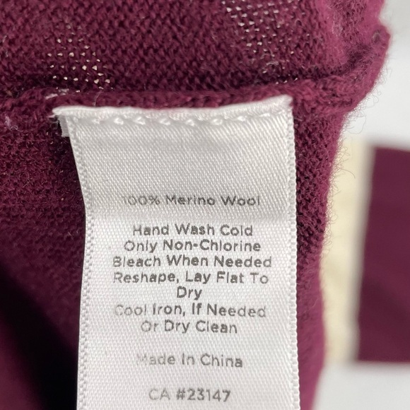 Talbots 100% Merino Wool Pullover Crew Neck Cream Burgundy Sweater Casual - Picture 11 of 11